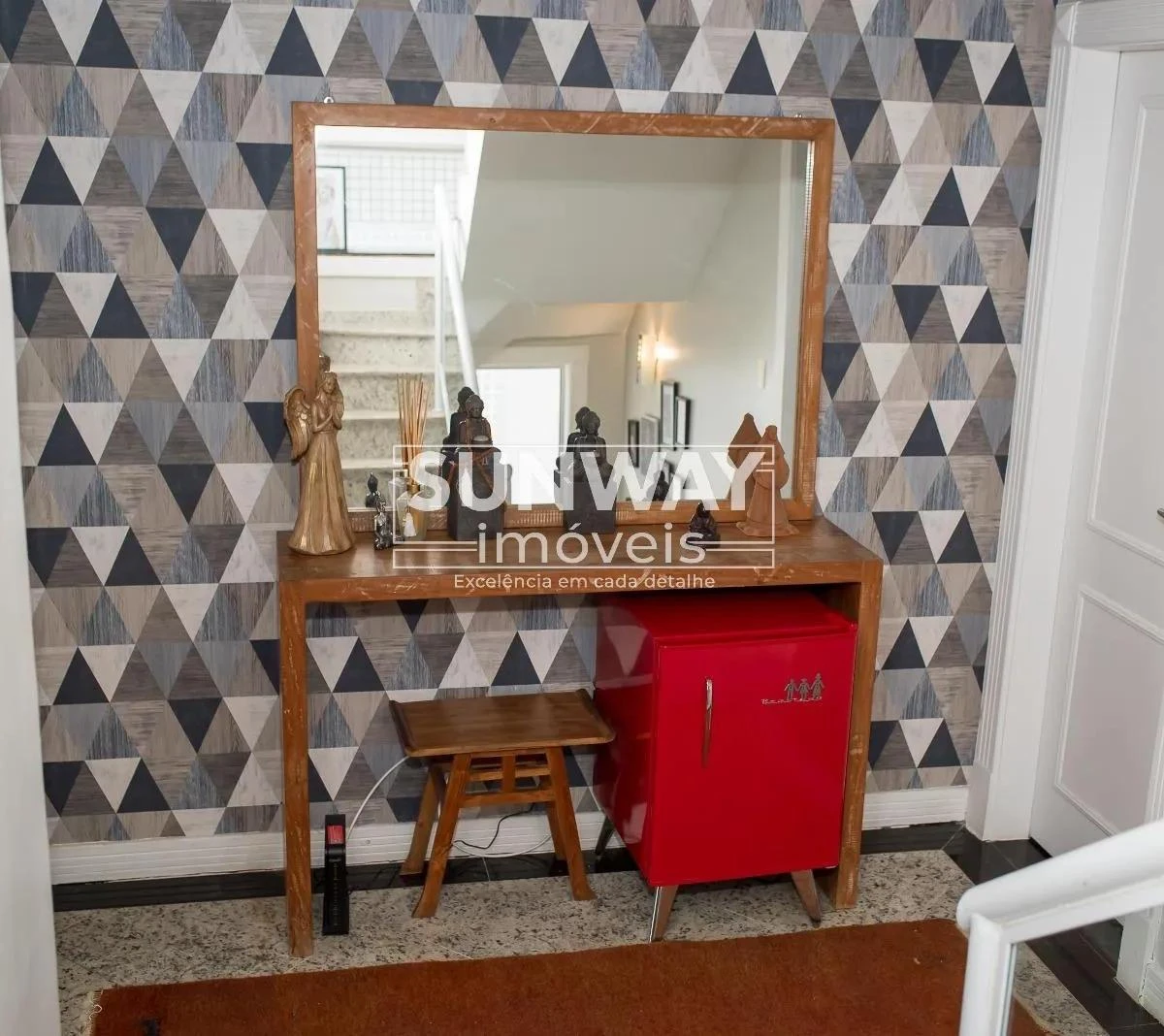 5-bedroom house with a walk-in closet in Rio de Janeiro — photo 2