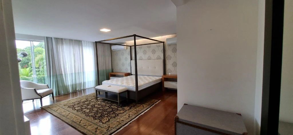 Casa mobiliada com 4 suítes e 720 m², perto do lazer — photo 6
