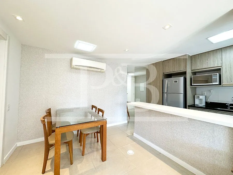 Furnished 2-bedroom apartment with 90 m² and parking — photo 27