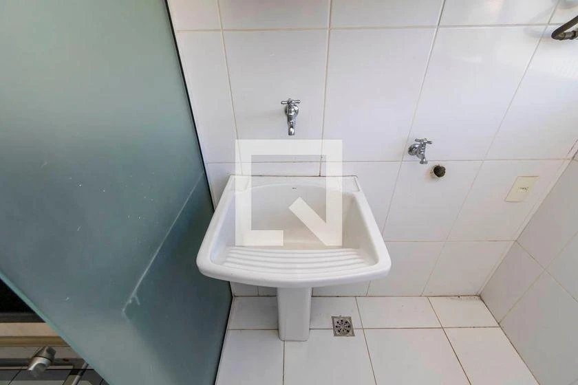 Квартира з 2 спальнями та робочим місцем — photo 7