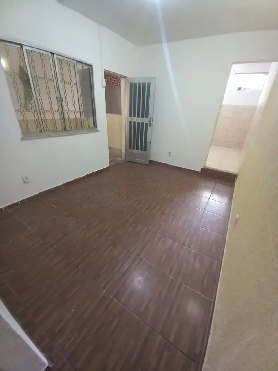 Unfurnished 70 m² apartment with 2 bedrooms and balcony — photo 8