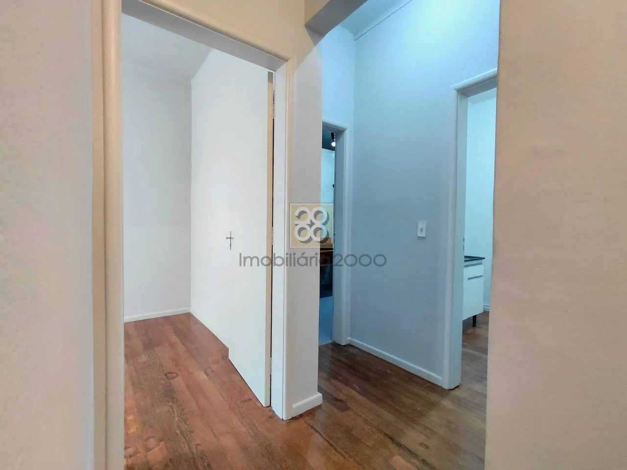 Apartment, 90 m², with wood or laminate floors — photo 22
