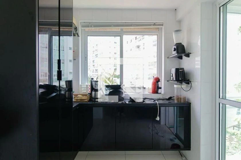 3-bedroom apartment with a home office — photo 23