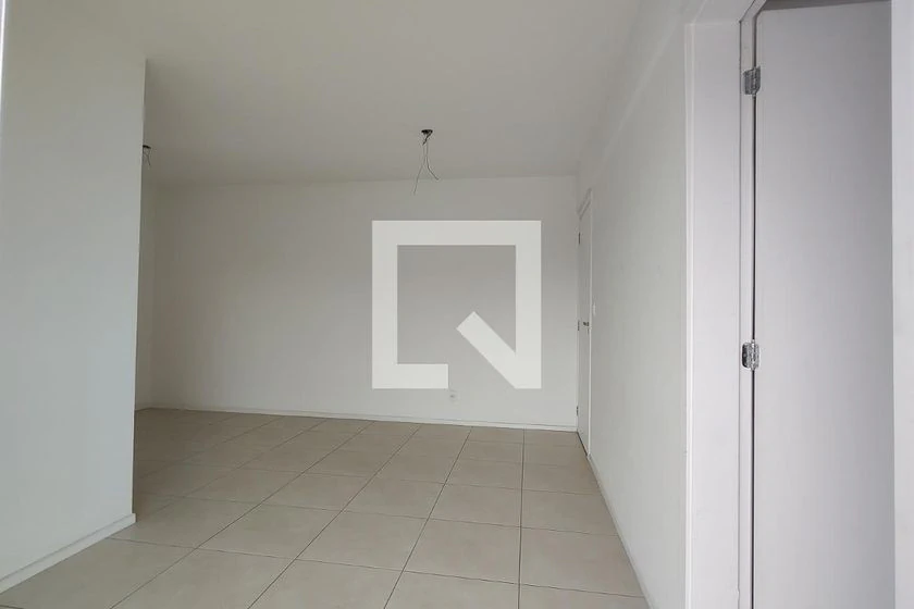 65 m² rental apartment with balcony and 2 bedrooms — photo 4