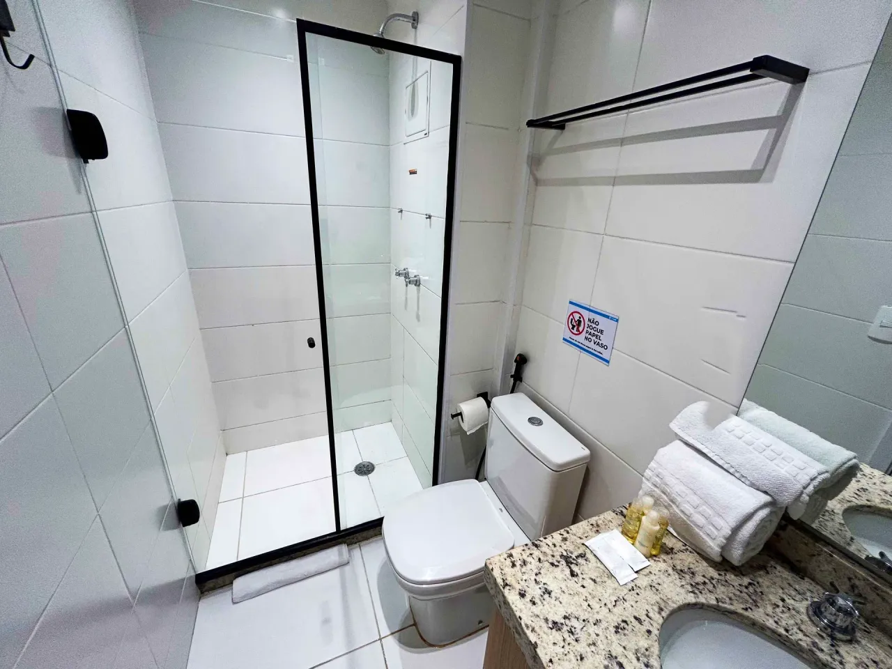 Apartamento mobiliado de 1 quarto e 1 banheiro com varanda — photo 8