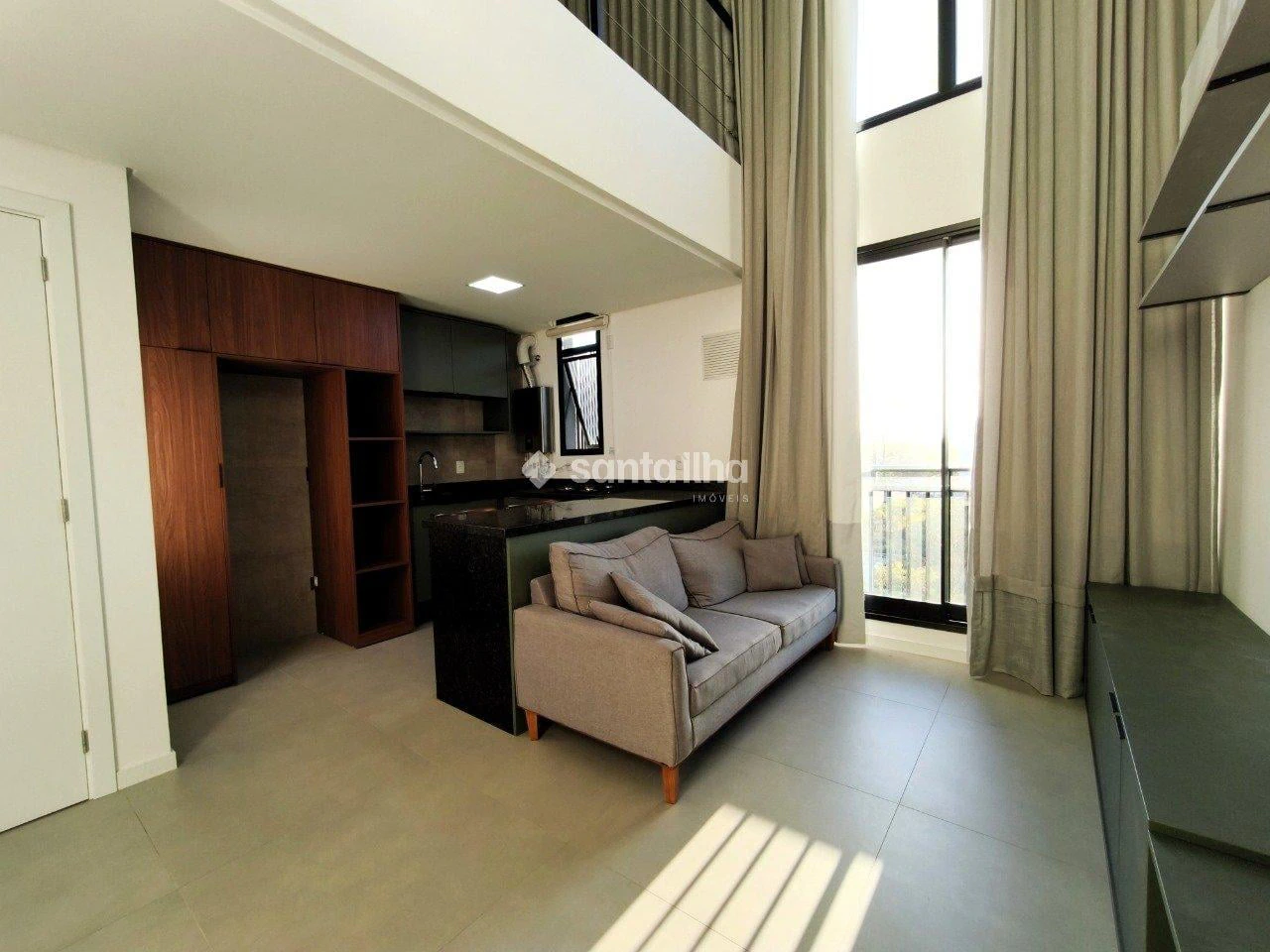 Furnished apartment, 39 m², with floor-to-ceiling windows — photo 16