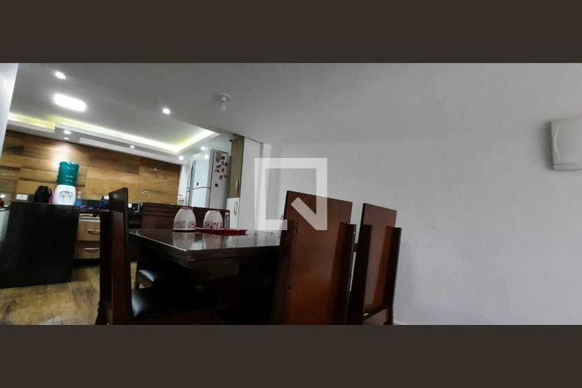 Casa para aluguel com 4 quartos e 300 m² — photo 7