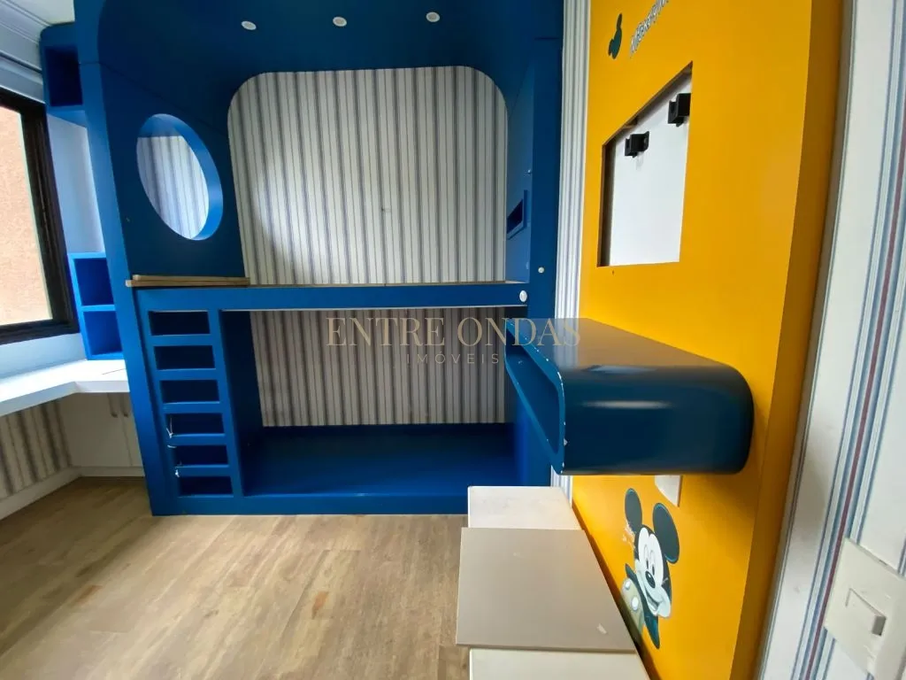 Вид на воду та 4 спальні: квартира 304 м² — photo 57