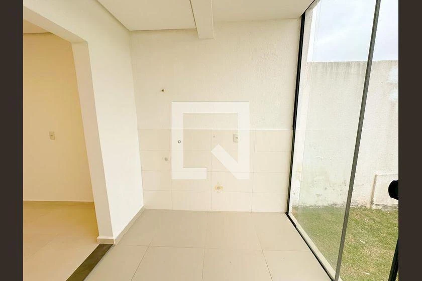 2-bedroom house with a grill on the balcony in Florianópolis — photo 31