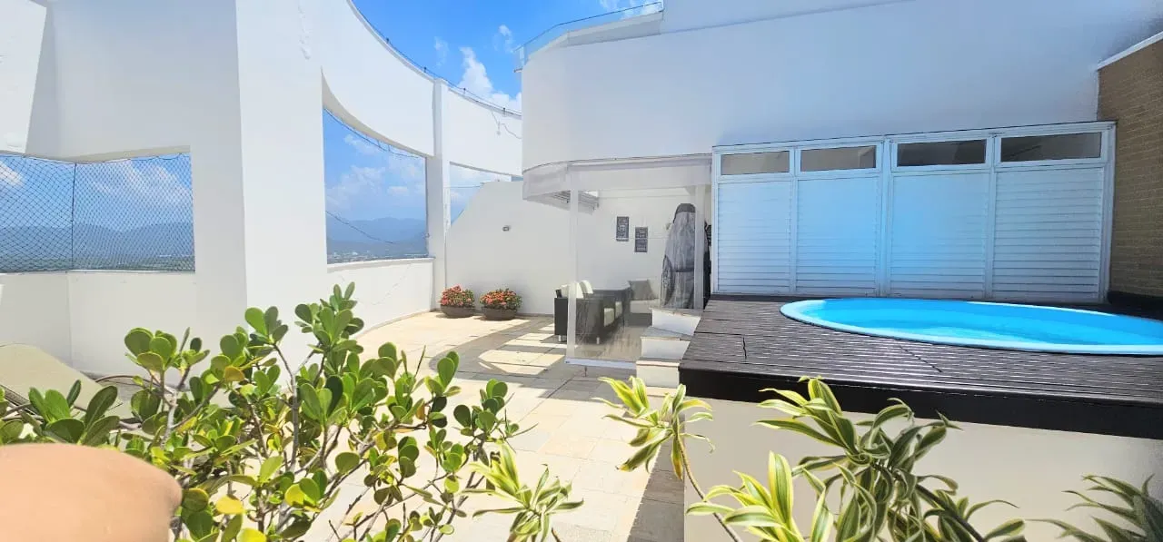 Apartamento para aluguel com 5 quartos e 2 banheiros — photo 16