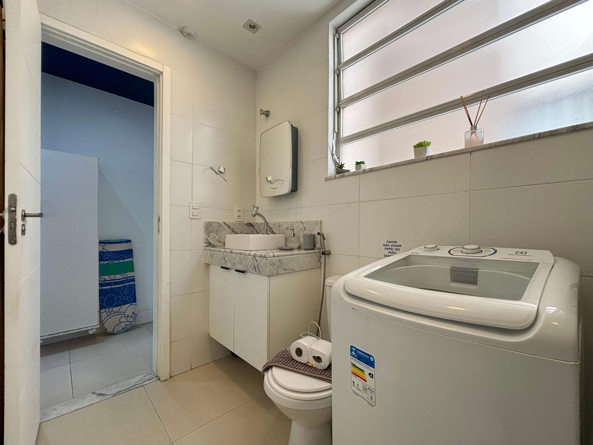 Furnished apartment, 32 m², with a washing machine — photo 10