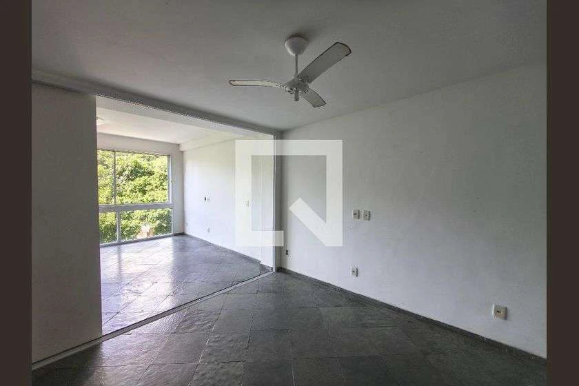 Condominium townhouse with 2 bedrooms and balcony — photo 6