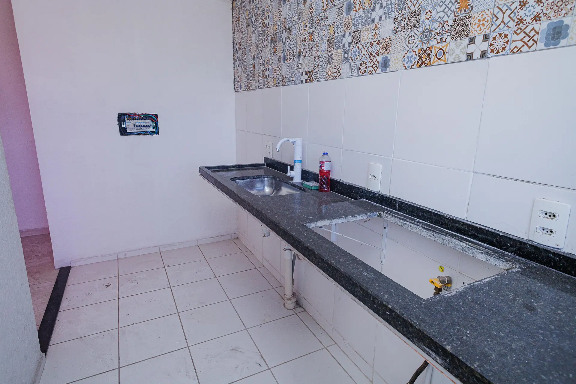 2-bedroom apartment with 1 bathroom and 2 parking spaces — photo 11