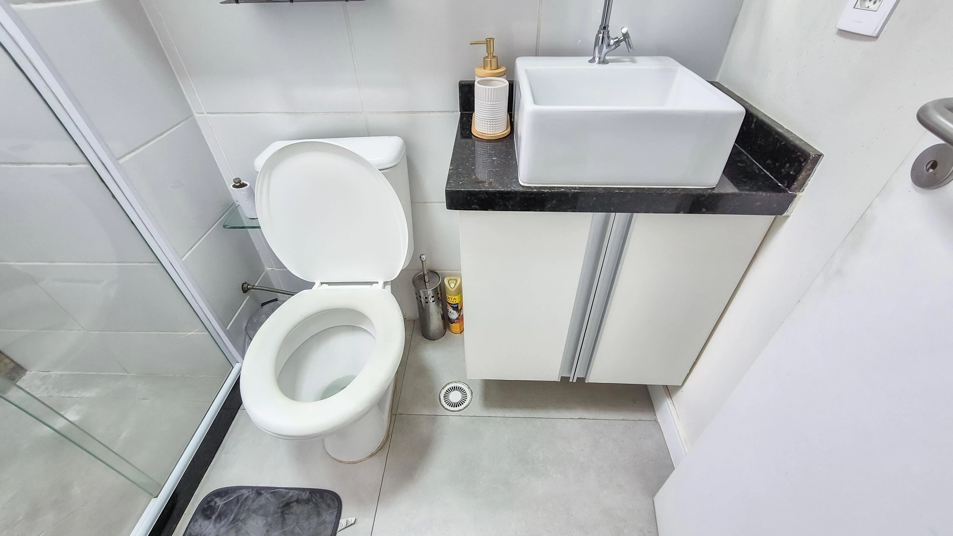 Apartamento com 2 quartos e varanda — photo 19