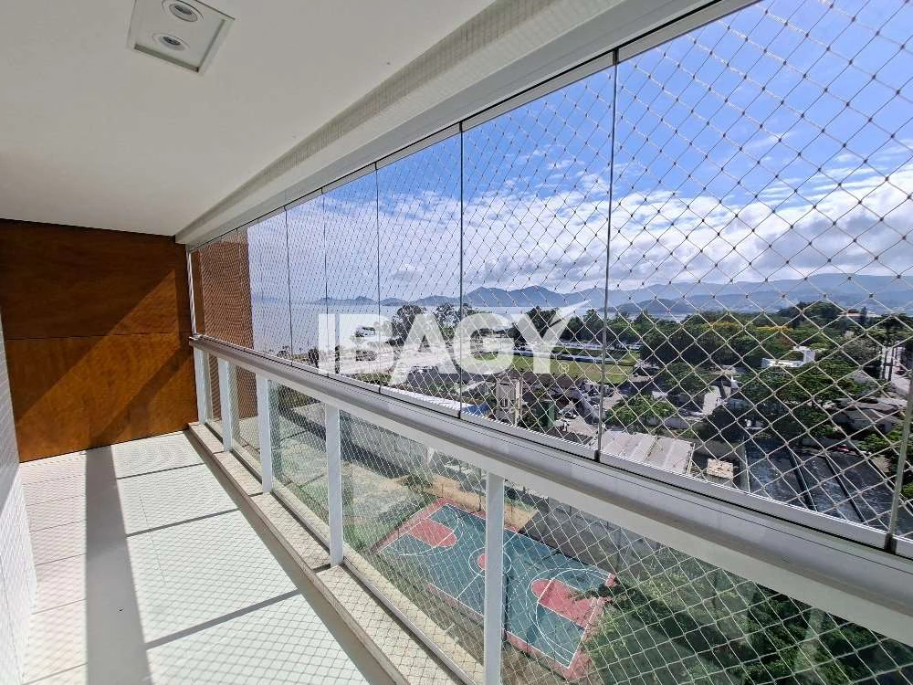 Furnished apartment with 2 en-suite bedrooms and 4 parking — photo 3