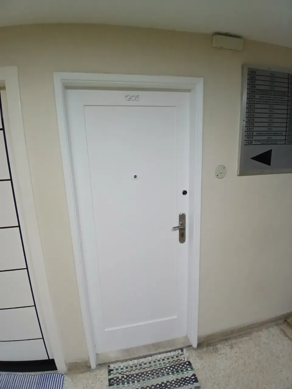 Furnished 1-bedroom apartment with a gas stove — photo 12
