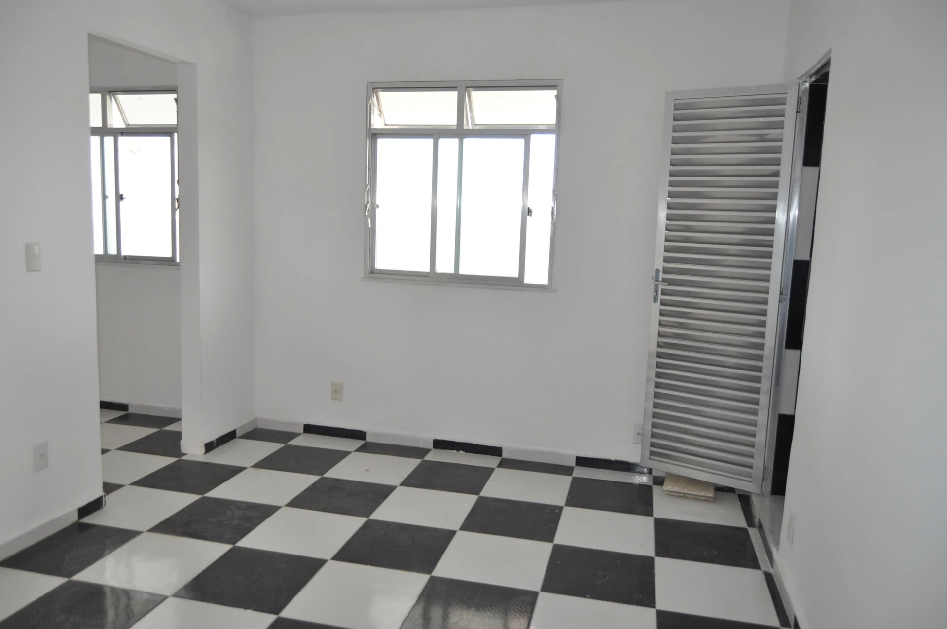 Rental house with 6 bedrooms and 4 bathrooms — photo 30