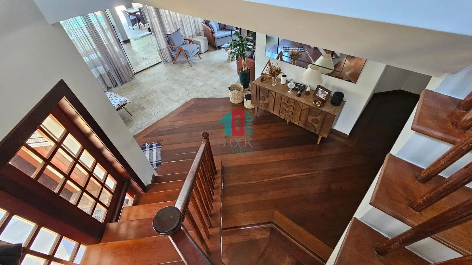Casa em condomínio mobiliada com 4 suítes e 7 banheiros — photo 11