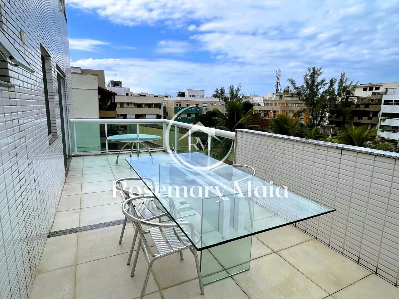 Apartamento mobiliado com 3 quartos, 5 banheiros e 3 vagas — photo 26