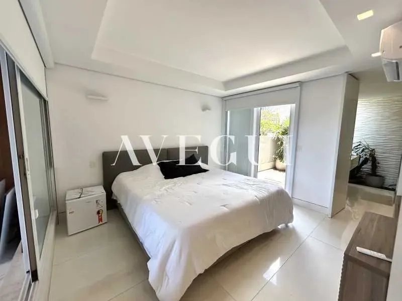 Duplex penthouse with 3 bedrooms and 5 bathrooms — photo 6