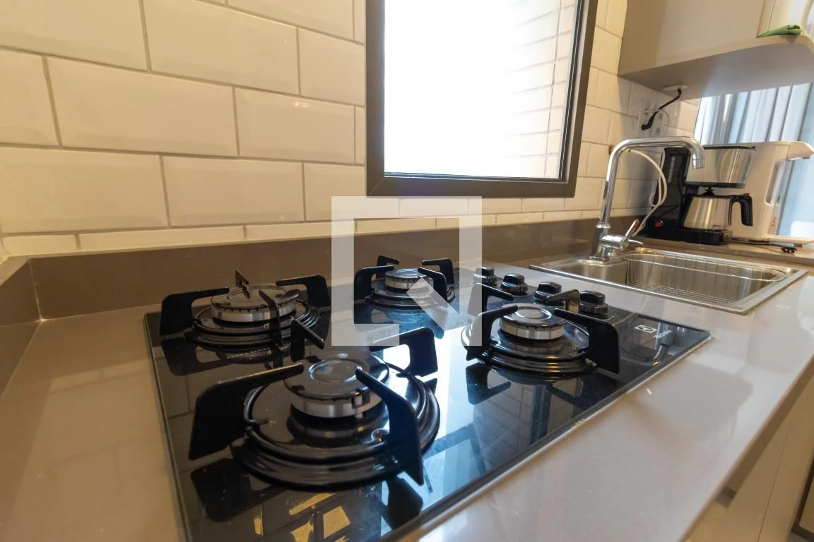 Apartamento mobiliado com 2 quartos e piscina no condomínio — photo 46