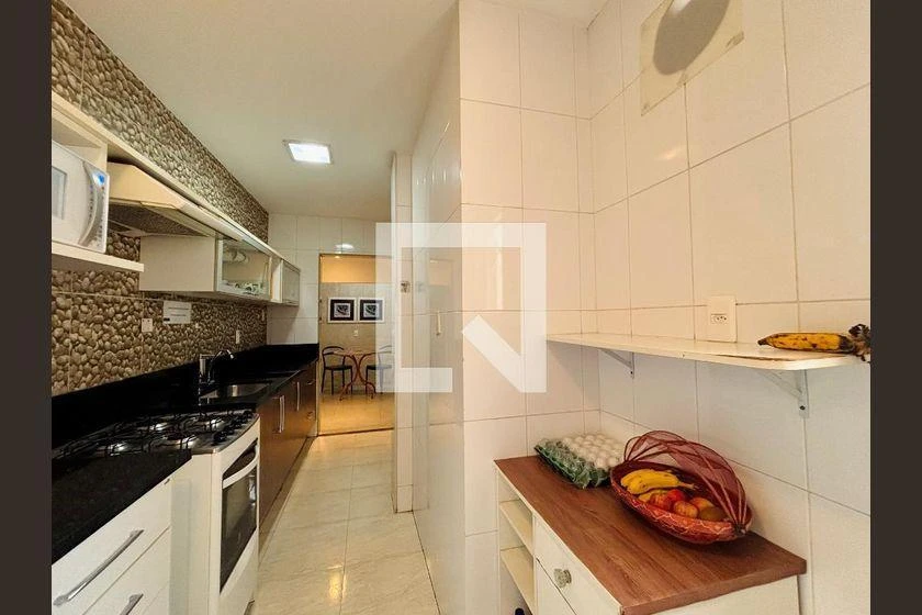 Apartamento mobiliado com 3 quartos e 105 m² — photo 20