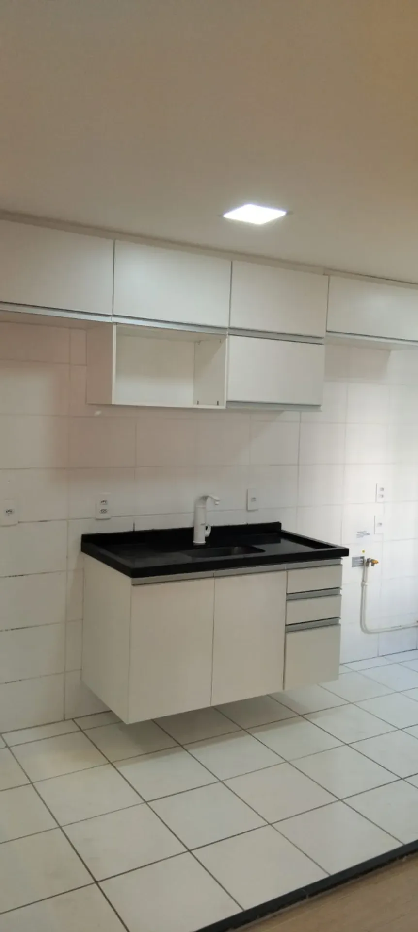 1 quarto e piso de madeira ou laminado: apartamento de 42 m² — photo 16