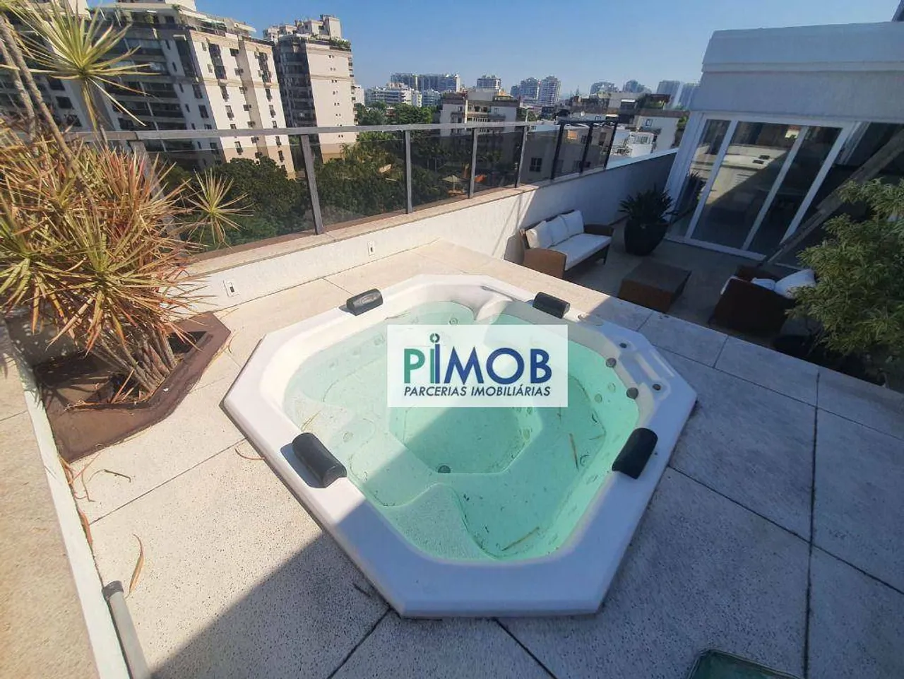 Unfurnished penthouse with 4 bedrooms and floor-to-ceiling windows — photo 10