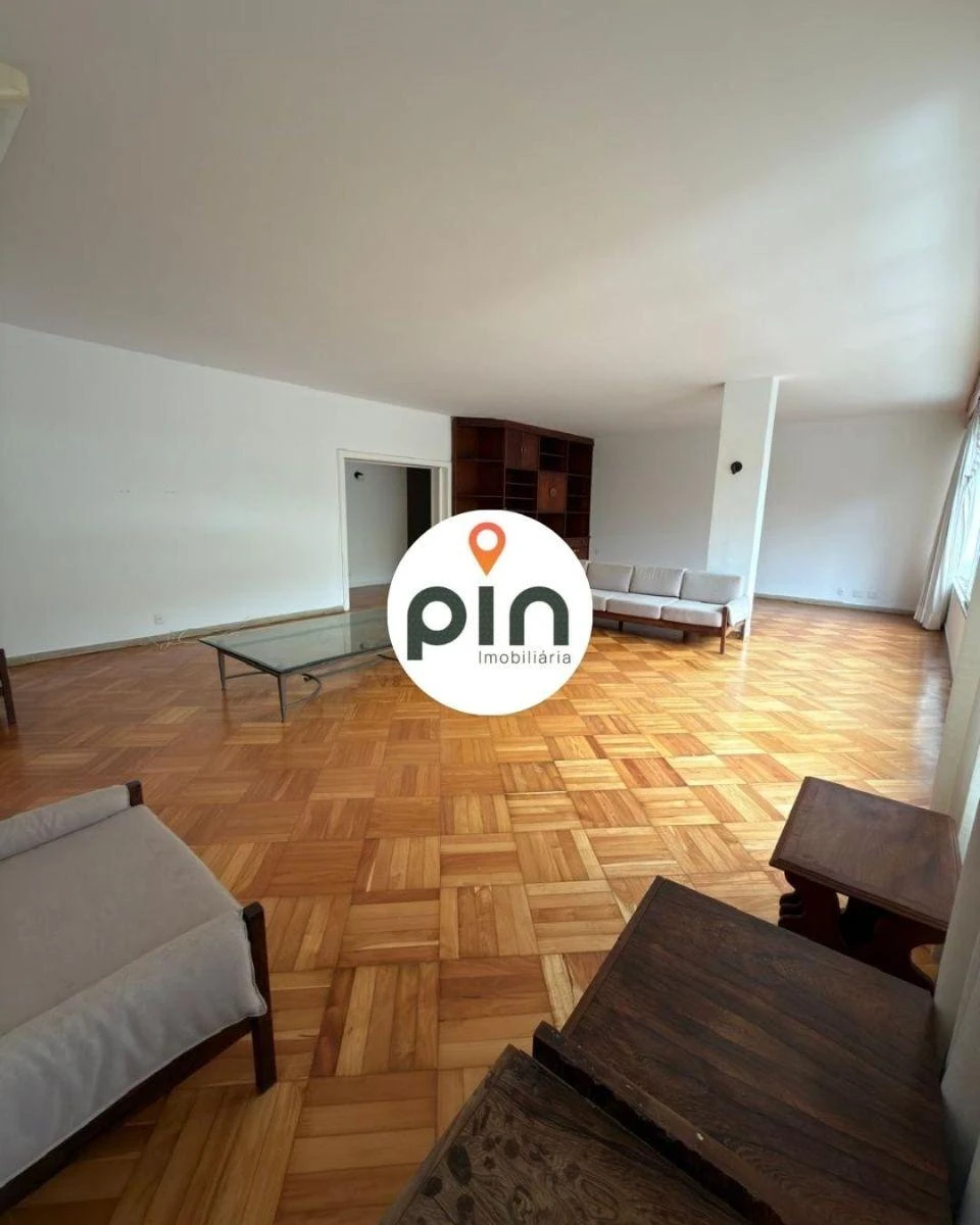 Apartamento mobiliado com cozinha fechada e fogão a gás — photo 35