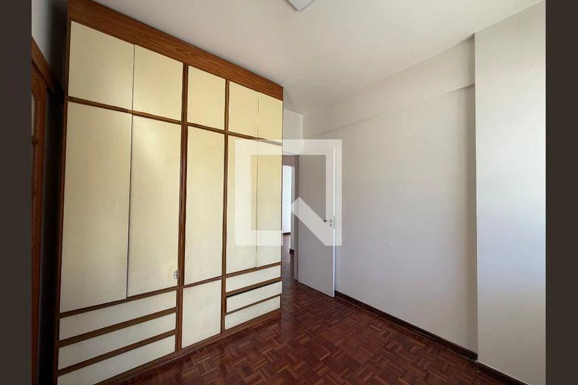 Apartamento de alquiler con 3 dormitorios y piscina exterior — photo 26