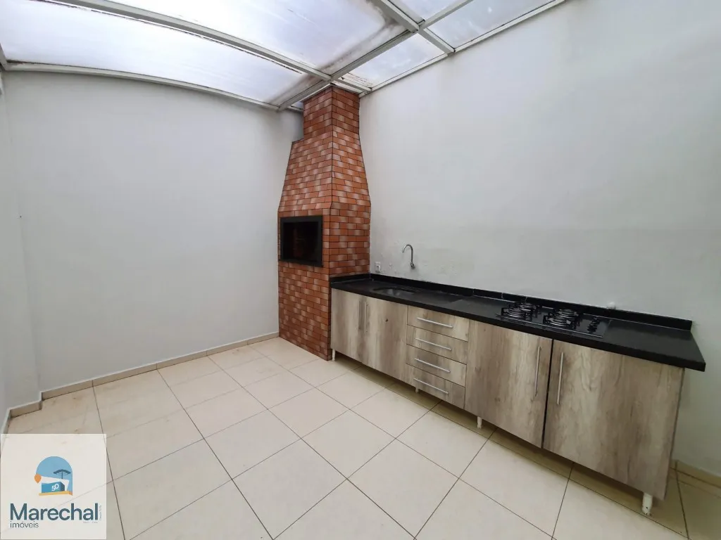 Condo townhouse with 3 bedrooms and a gas open-plan kitchen — photo 19