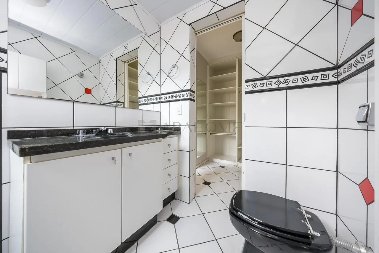 Unfurnished 111 m² apartment with 3 bedrooms and 3 baths — photo 12