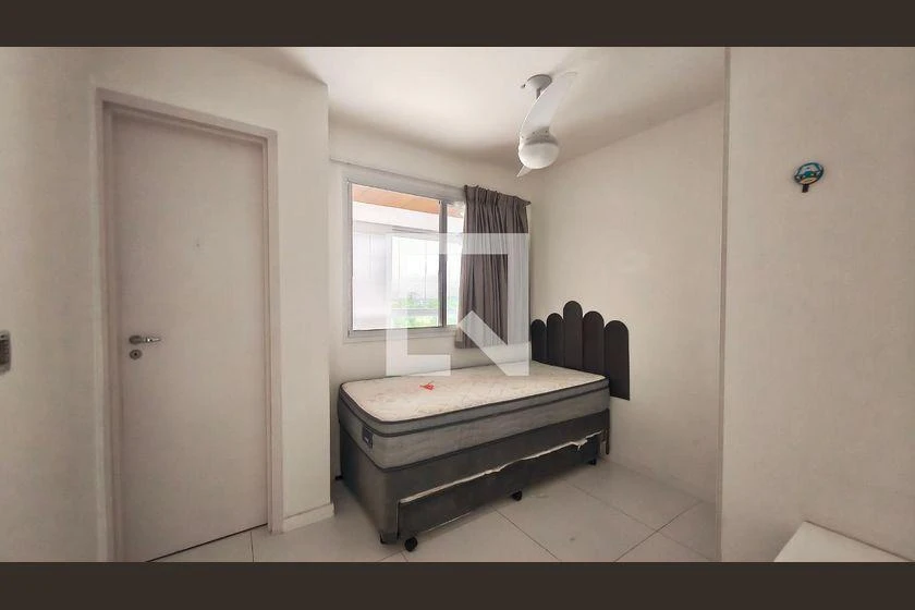 Apartment, 87 m², with a glass-enclosed balcony — photo 41