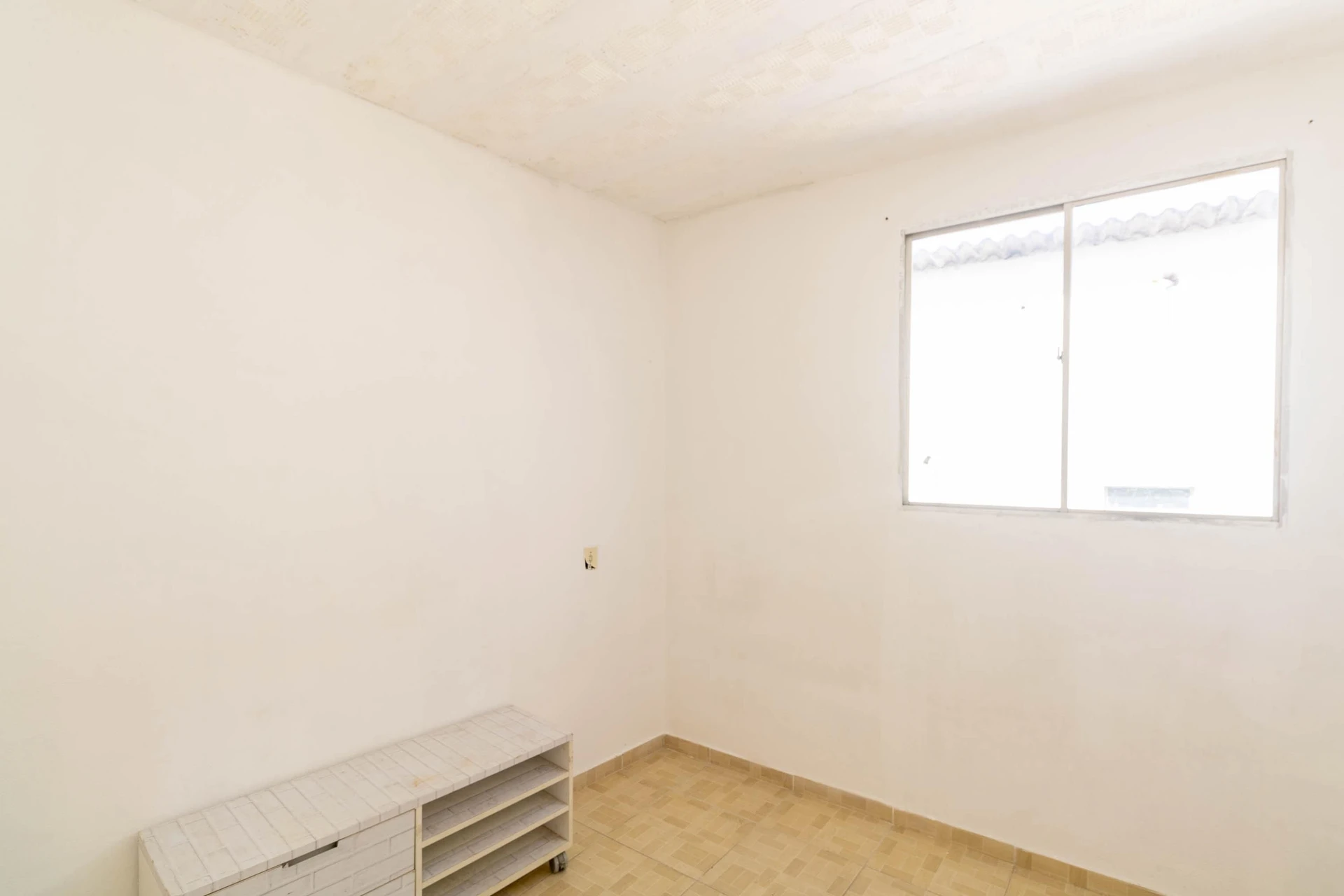 Estúdio com cozinha separada, 1 quarto e 1 banheiro — photo 4