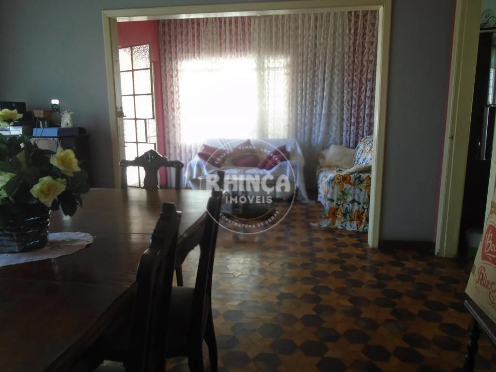 House with 3 bedrooms and a private barbecue — photo 13