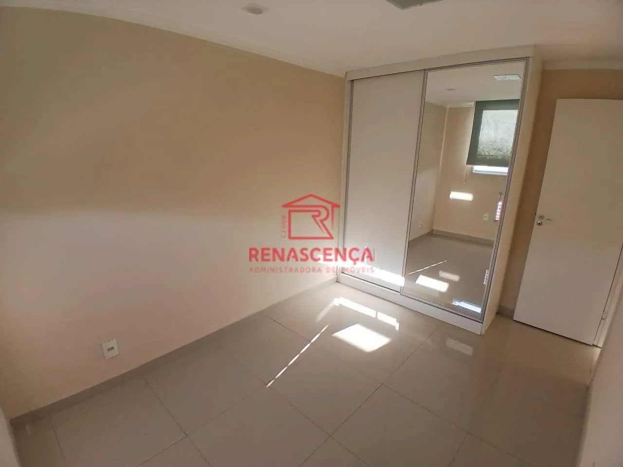 Apartamento com 2 quartos e varanda — photo 27