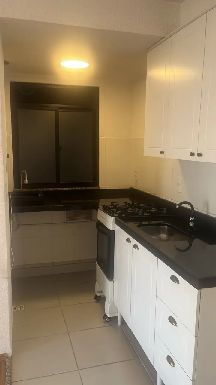 Unfurnished 1-bedroom apartment with a balcony — photo 8