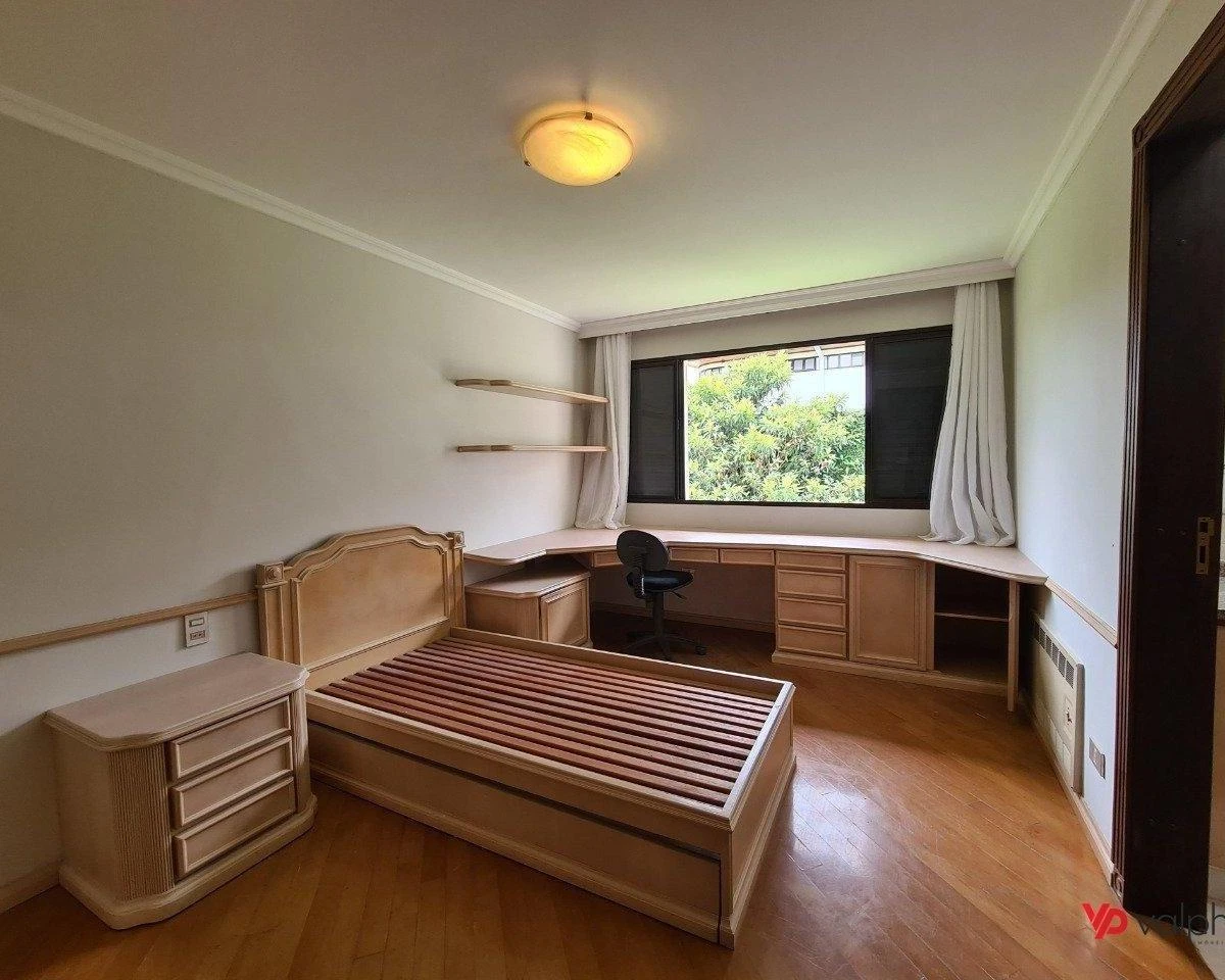 Condo house with 3 bedrooms and 5 bathrooms — photo 48