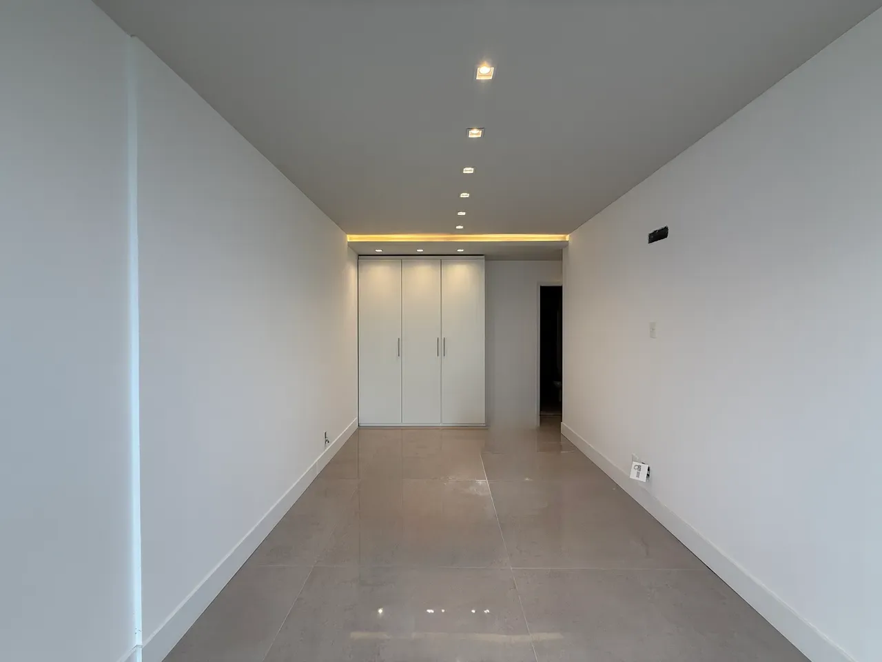 2 quartos e janelas do piso ao teto: apartamento de 84 m² — photo 11