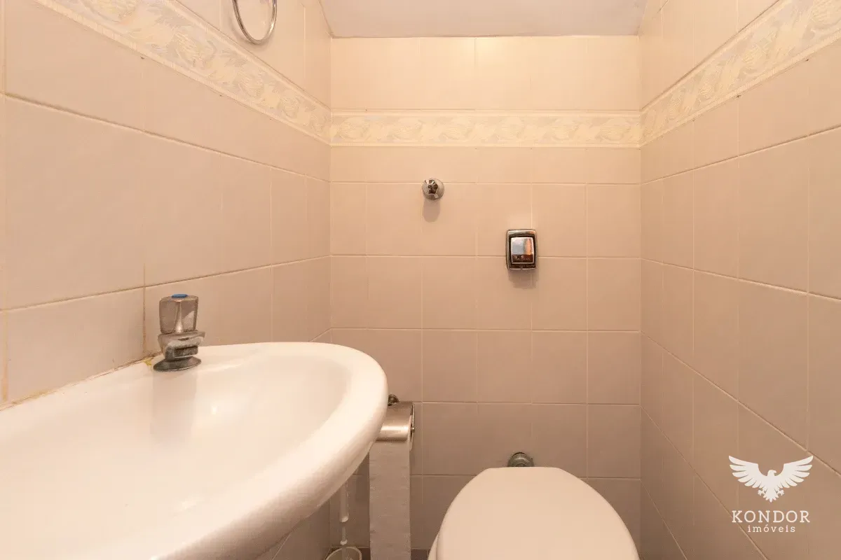 3-bedroom house with a home office in Curitiba — photo 28