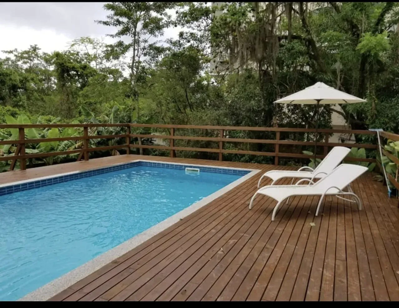 Furnished 181 m² apartment with 3 bedrooms and private garden — photo 9