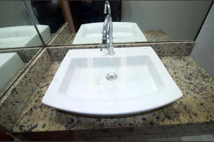 Apartamento de 2 quartos de 96 m² com varanda — photo 10