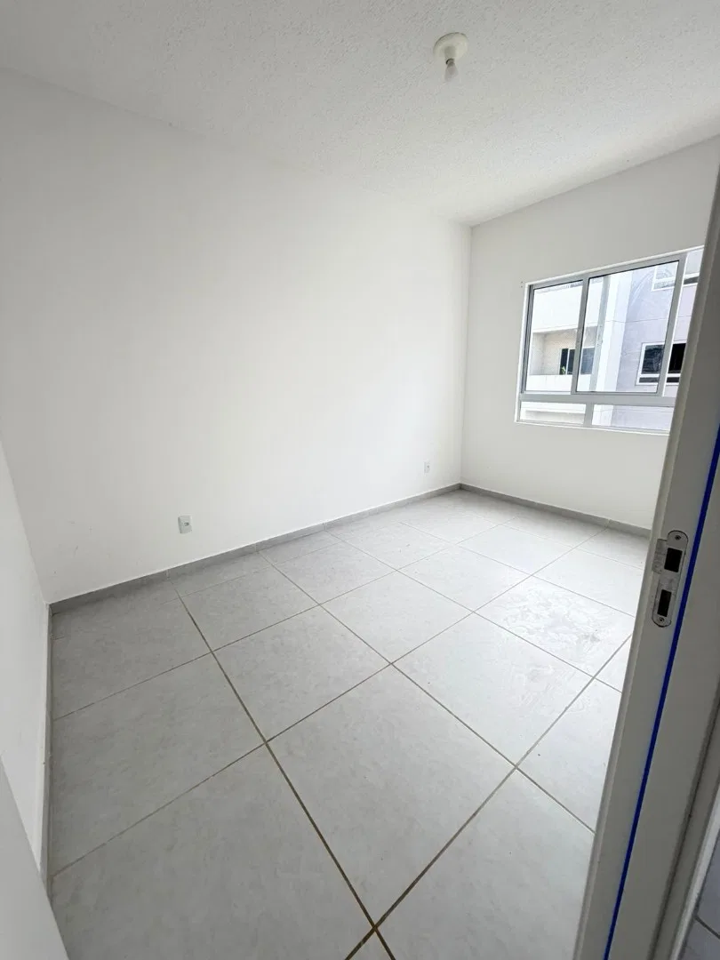 Apartamento de 2 quartos em condomínio com piscina — photo 7