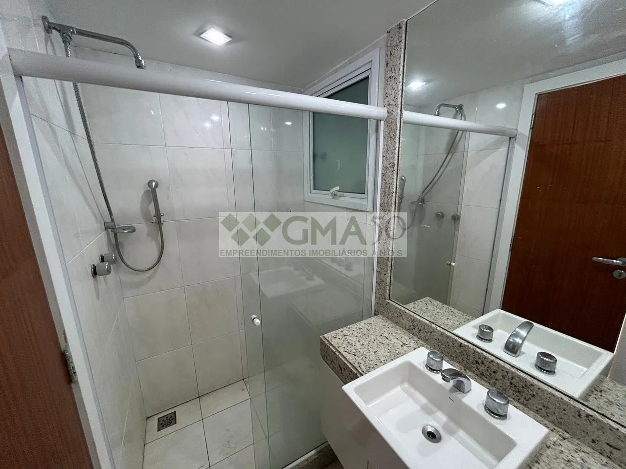Apartamento com 4 quartos e 5 banheiros com vaga — photo 27