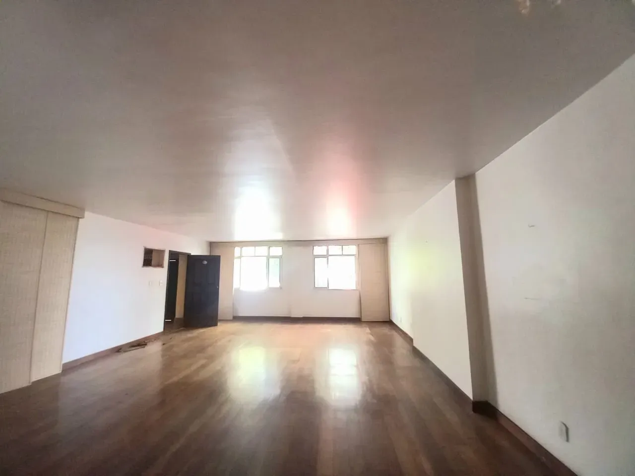House with 2 bedrooms and 5 bathrooms plus 2 parking spots — photo 22