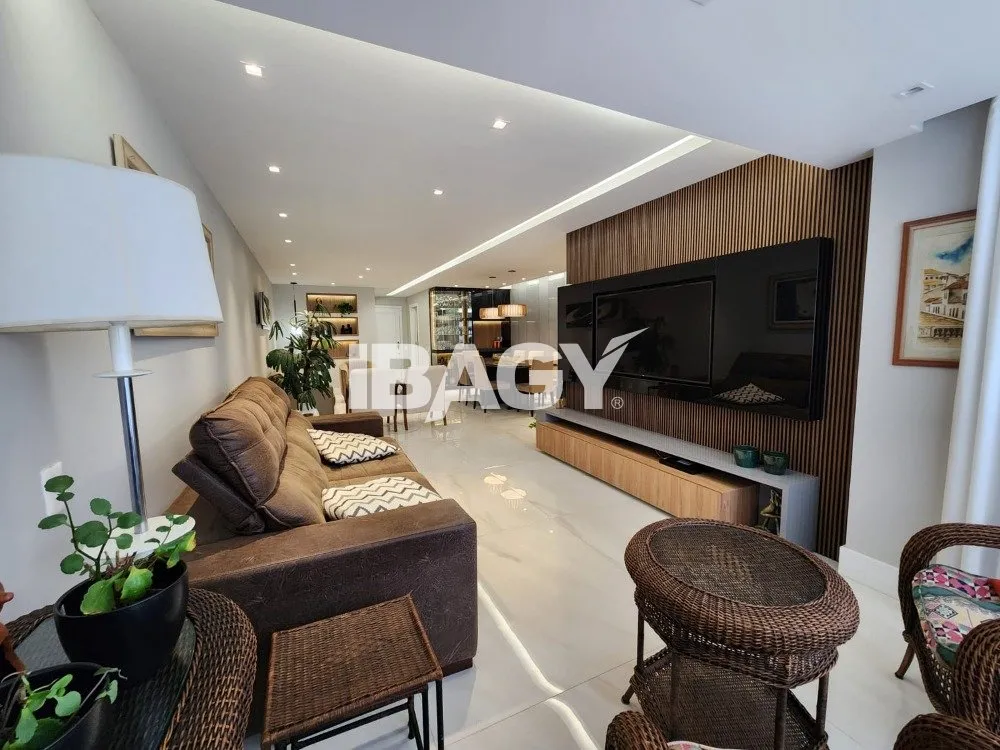 Furnished 3-bedroom apartment with integrated kitchen — photo 29