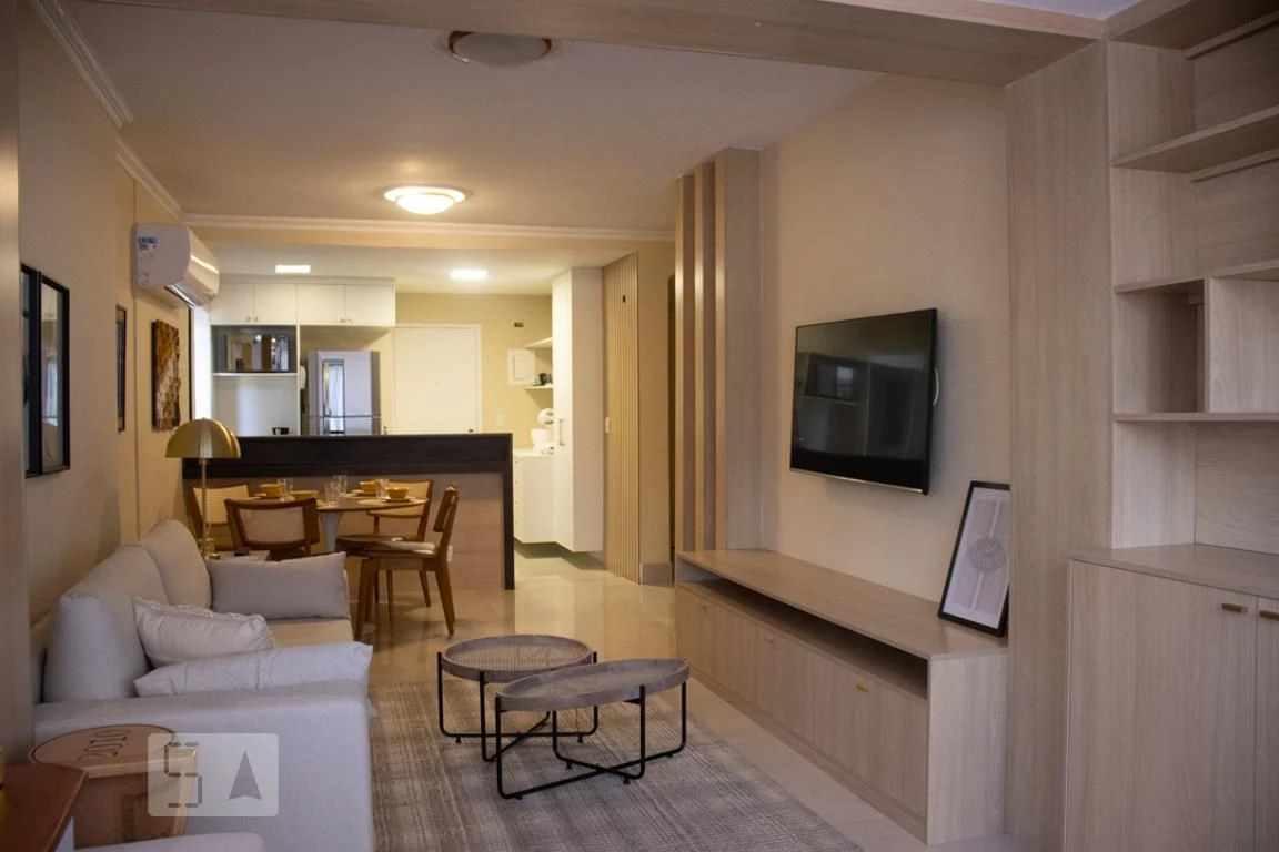 Furnished 2-bedroom apartment with enclosed glass balcony — photo 17