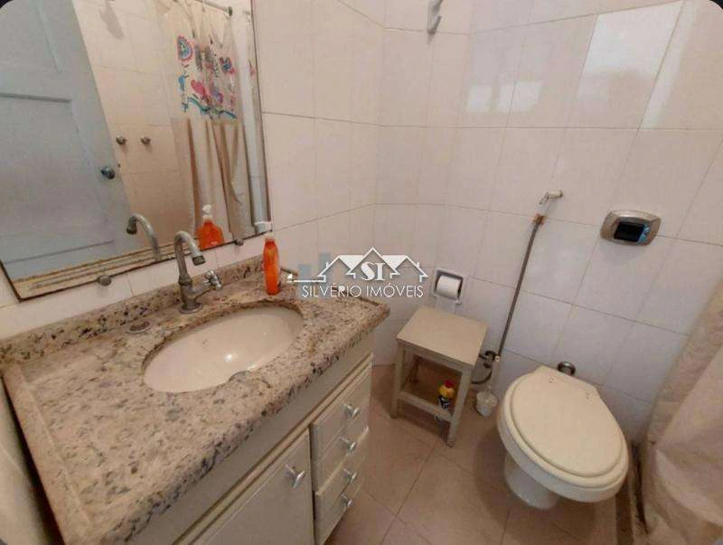 Furnished 4-bedroom apartment with 4 bathrooms — photo 10