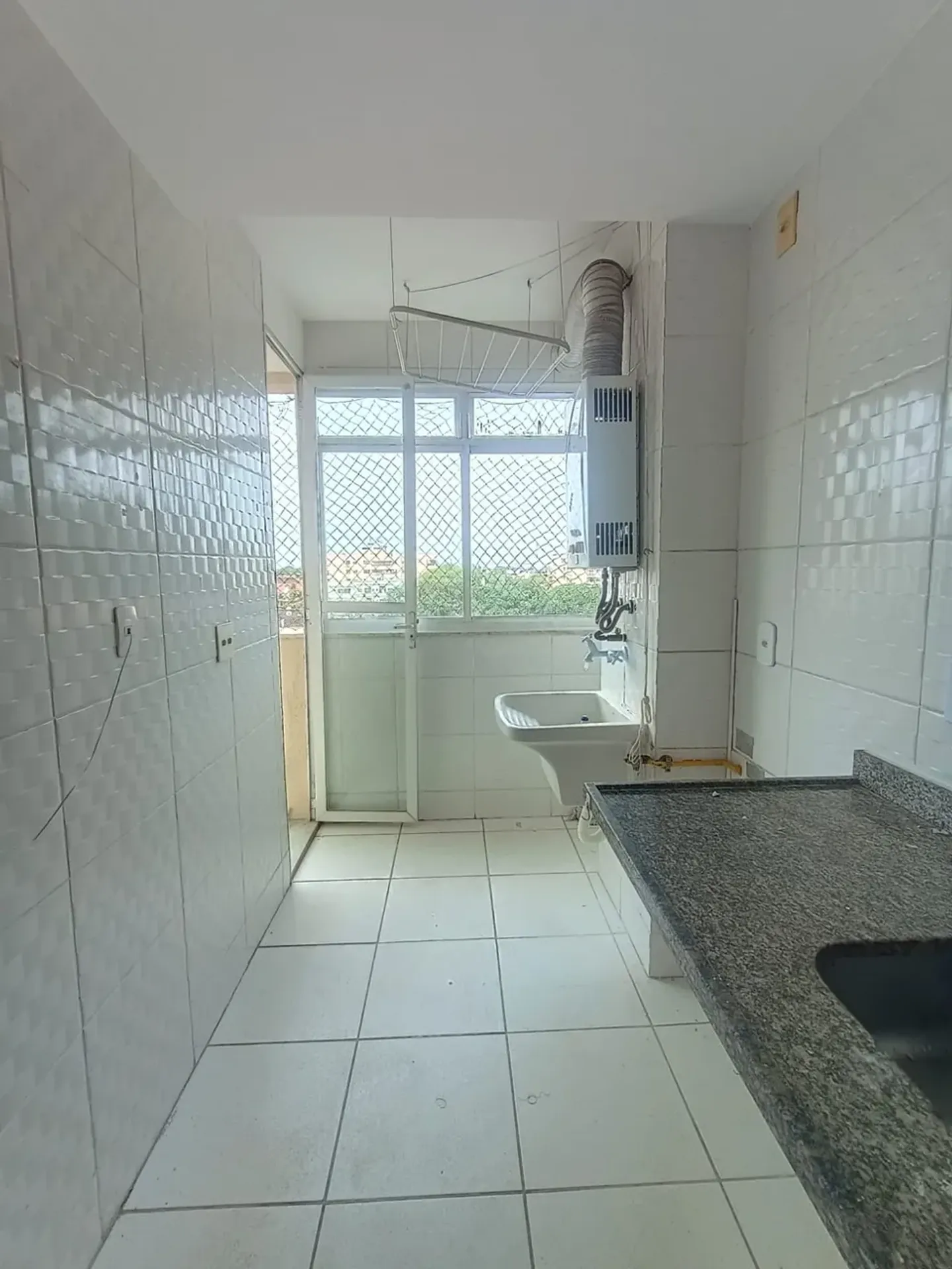 Apartamento com 2 quartos, suíte e varanda — photo 3
