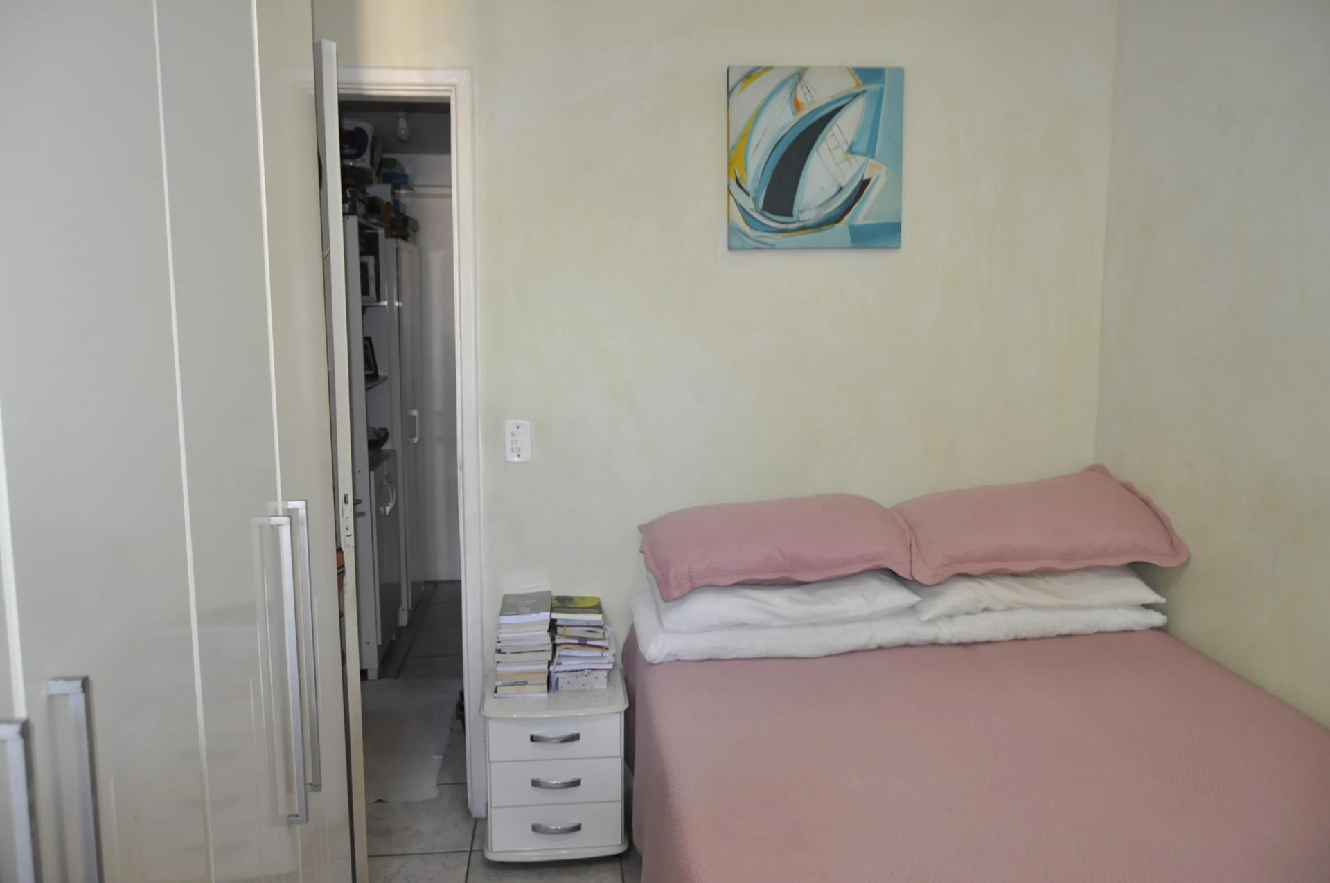 Apartamento mobiliado com 2 quartos e varanda privativa — photo 7